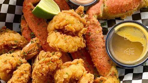 Omg seafood - Aggie Special Bag. $9.99. 10 pieces of boiled shrimp, 1 sausage, corn, and potatoes. Aggie Fried Combo. $7.99. 1 fish fillet, 4 pieces of fried shrimp, fries, and roll.